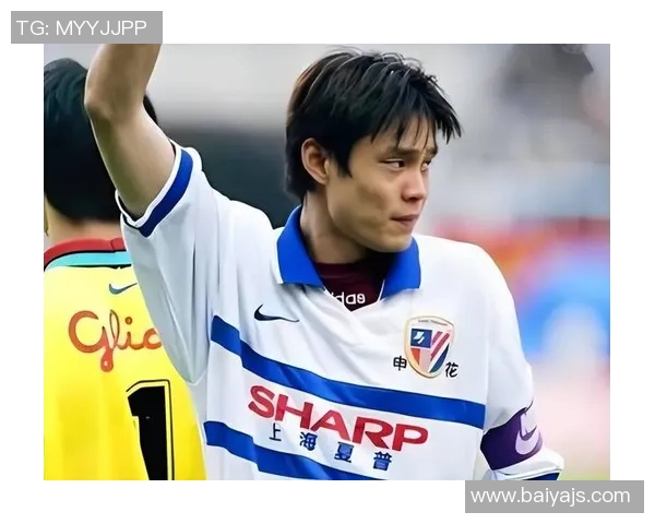 顶级足球明星的品行与职业道德对青少年球员的影响与启示