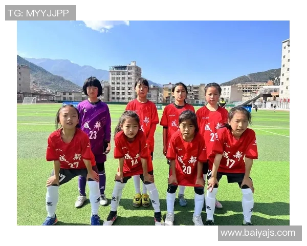 女生对足球明星的热爱与追星文化的深度剖析与探讨